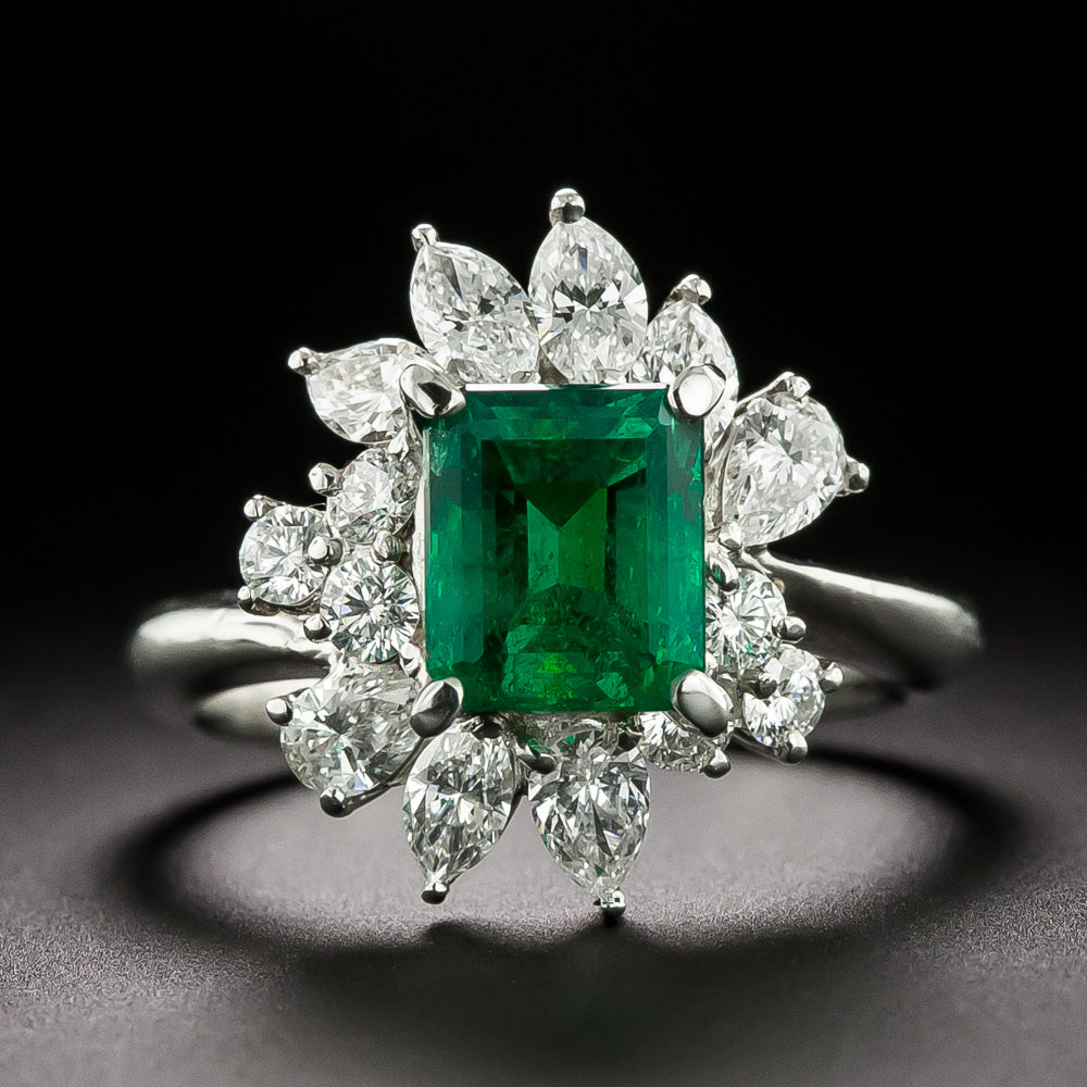 Fine 1.90 Carat Emerald and Diamond Ring  - 3