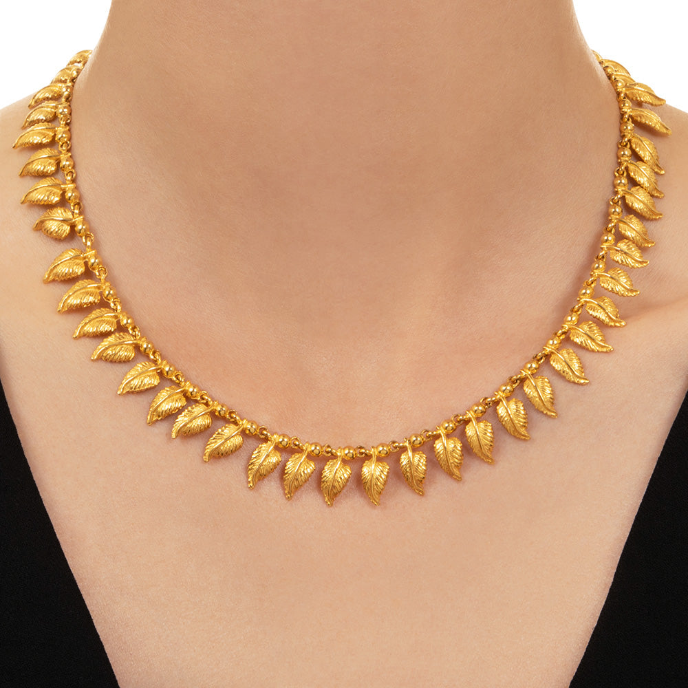 Estate Gold Leaves Fringe Necklace - 4