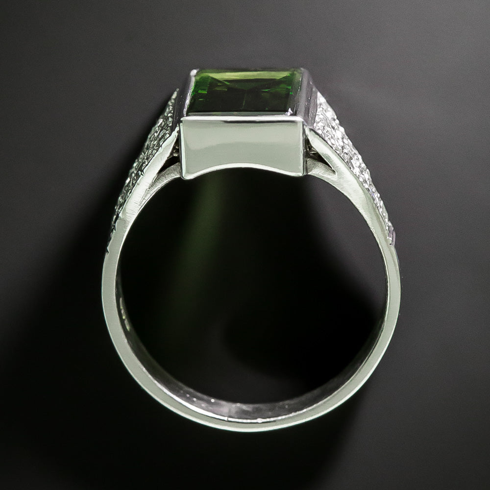 Estate Green Tourmaline and Diamond Ring - 6