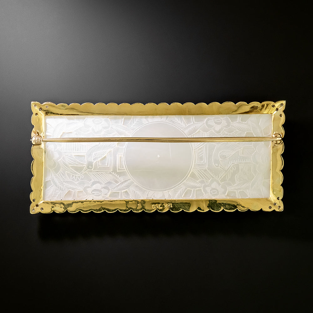 Estate Mother-of-Pearl Gambling Token Brooch - 3