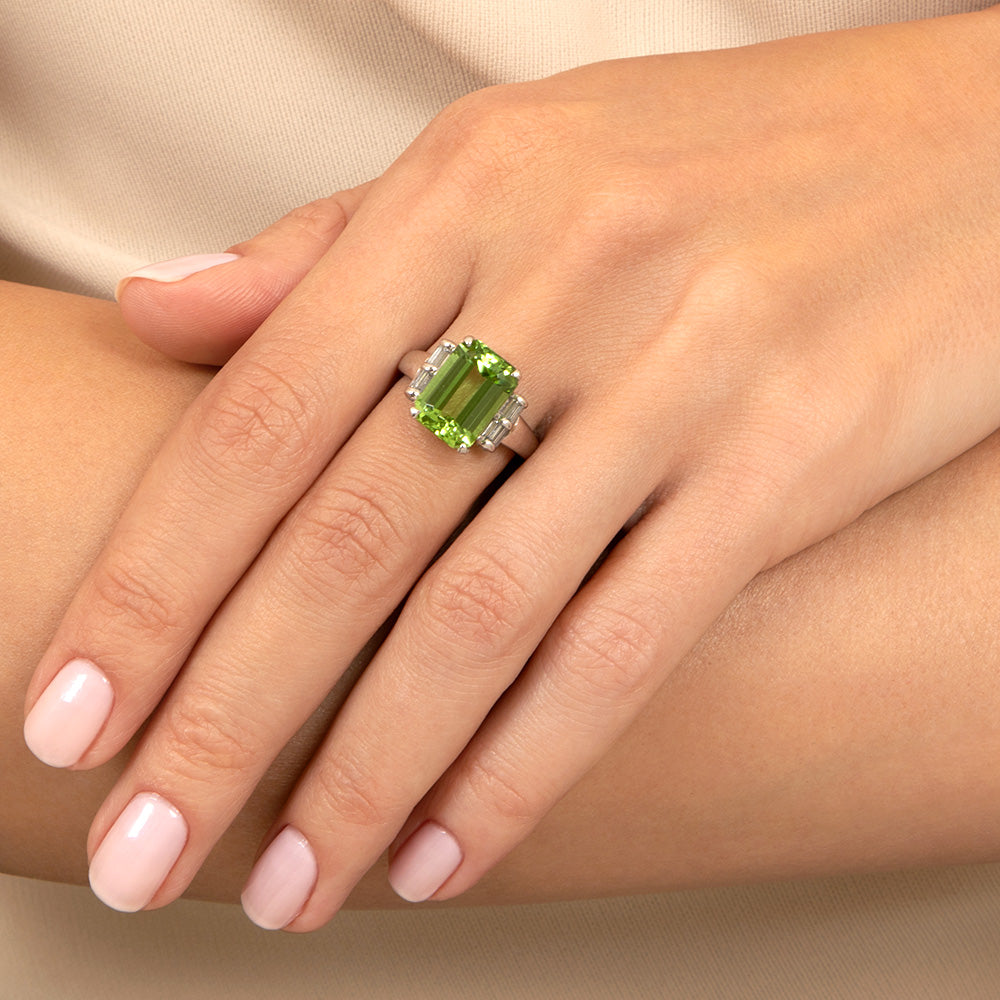 Estate Peridot and Diamond Ring - 5