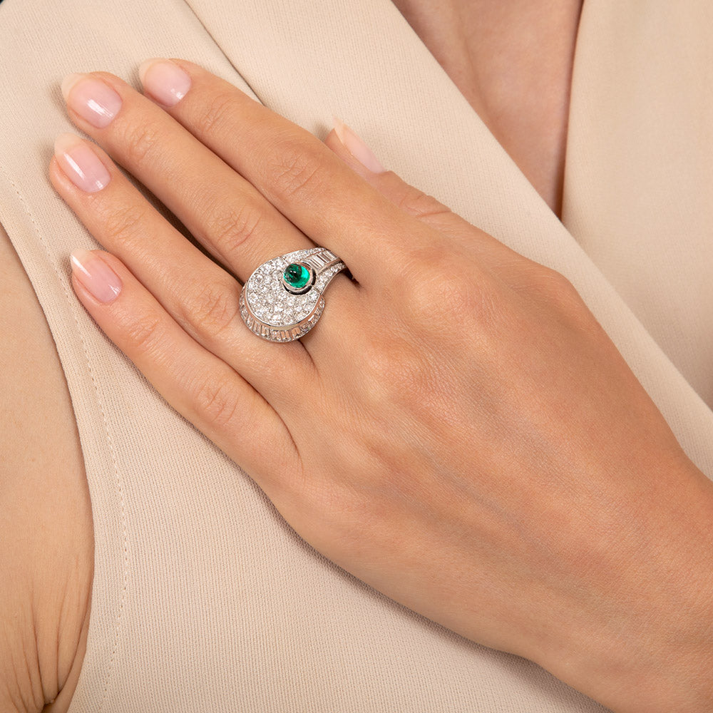 French Art Deco Cabochon Emerald And Diamond Ring - 7