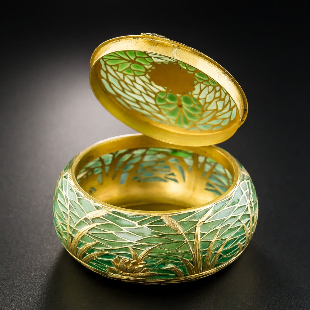 French Art Nouveau Plique-à-Jour Pill Box - 4
