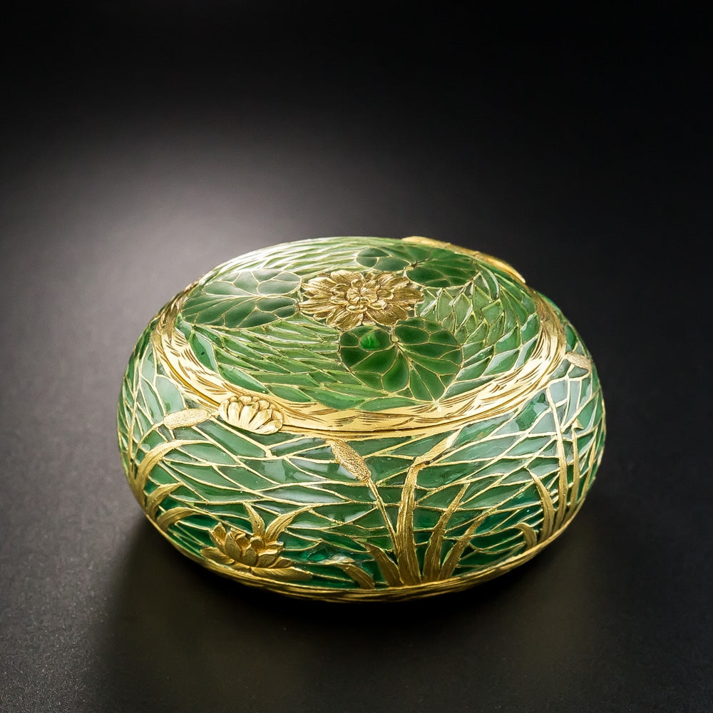 French Art Nouveau Plique-à-Jour Pill Box - 9