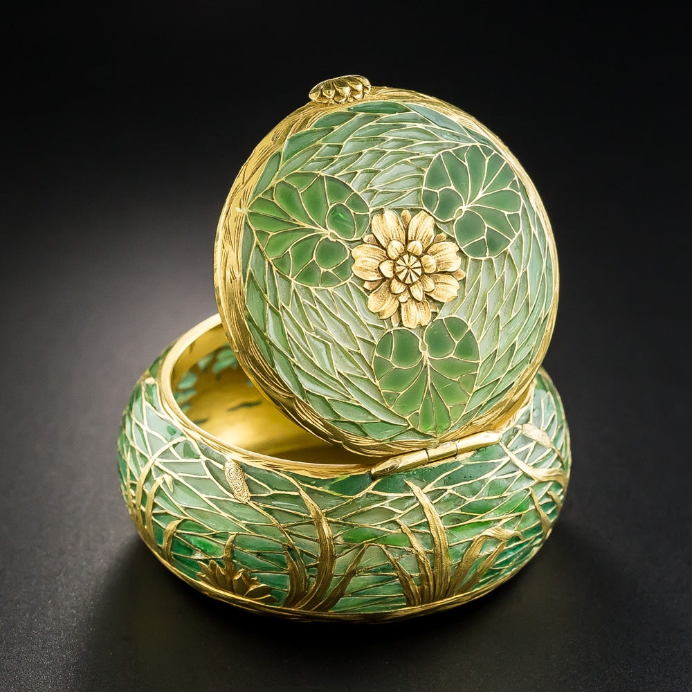 French Art Nouveau Plique-à-Jour Pill Box - 10