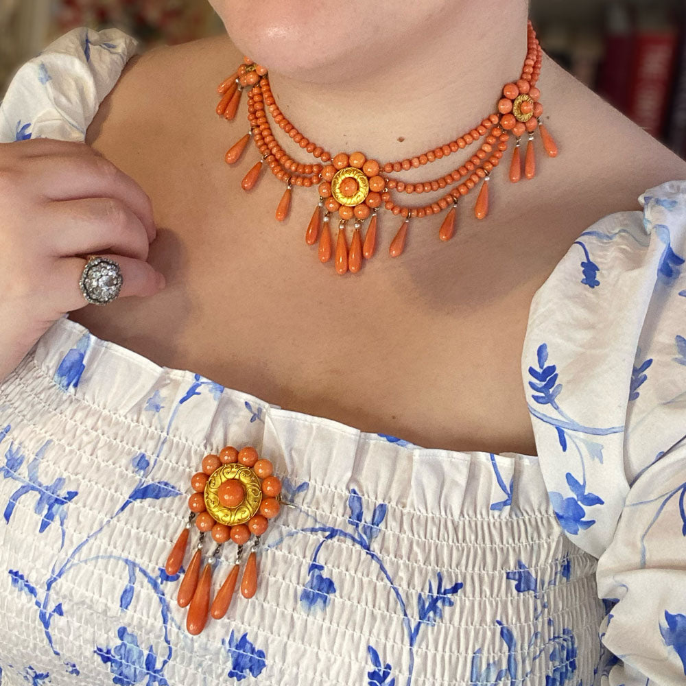 French Coral Three-Piece Necklace, Earring and Brooch Suite - 16