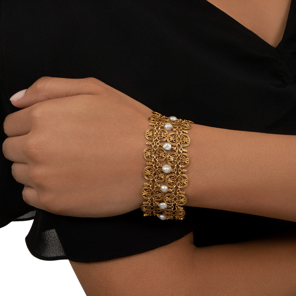 French Import Wide Gold and Natural Pearl Bracelet, Circa 1900 - 4