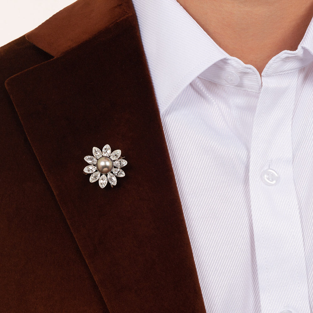 Important Natural Pearl and Marquise Diamond Flower Pendant/Brooch - GIA - 3