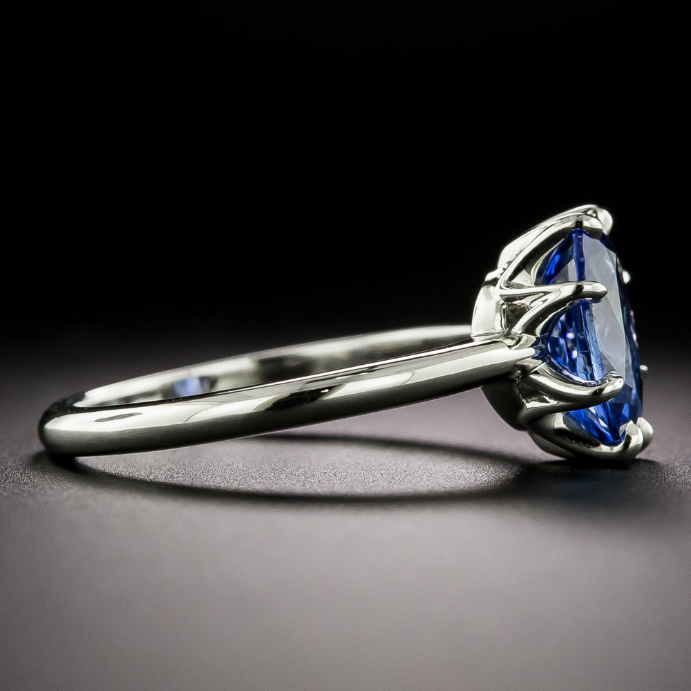 Lang Collection 2.29 Carat Oval Sapphire Solitaire Ring - GIA - 5