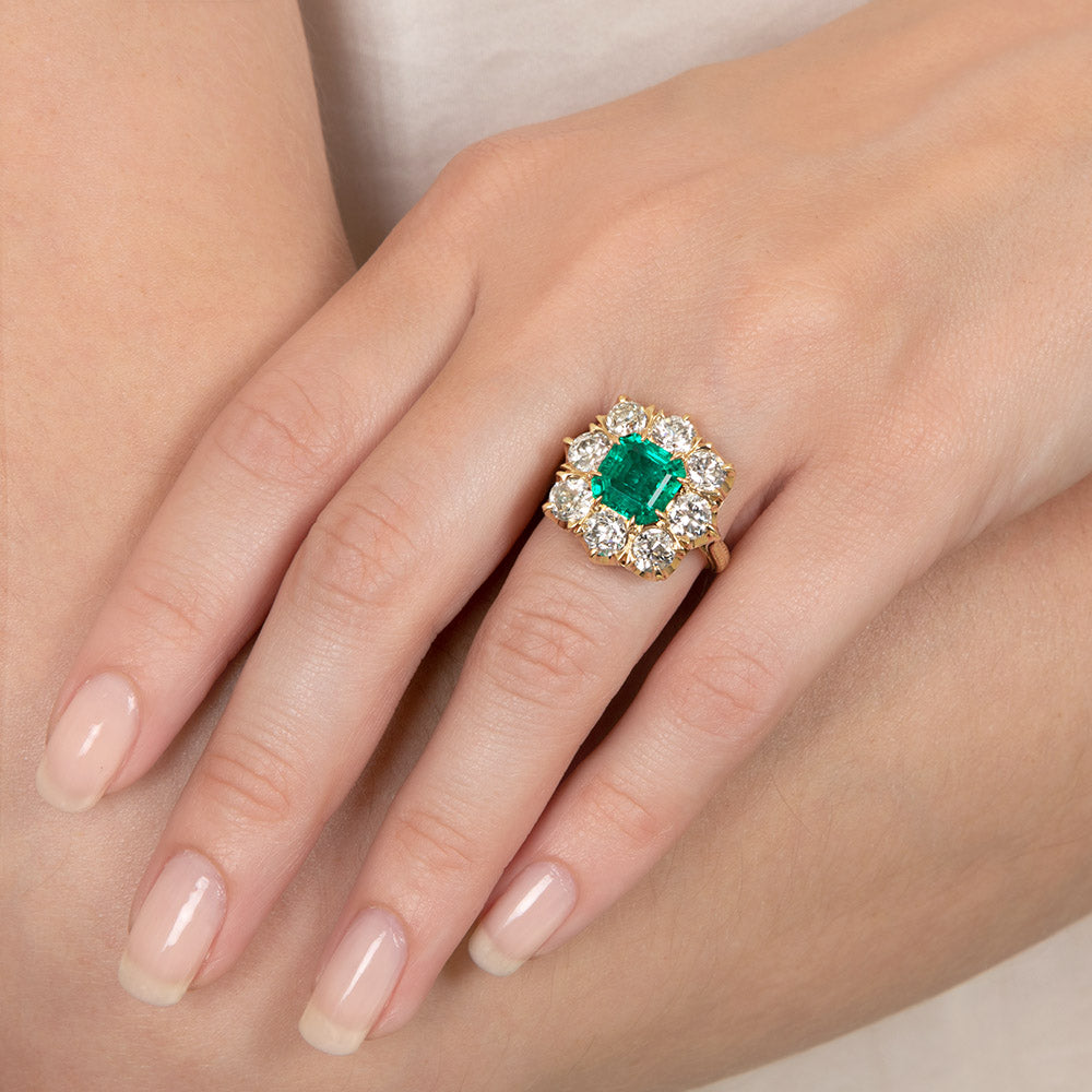Lang Collection 2.64 Carat Emerald and Diamond Ring - 6