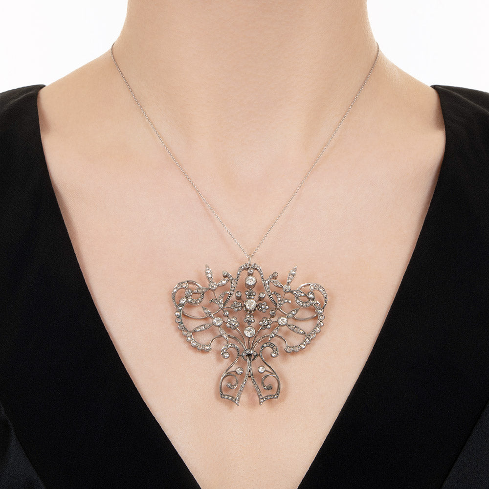Large Late Victorian/Edwardian Diamond Pendant Necklace - 6