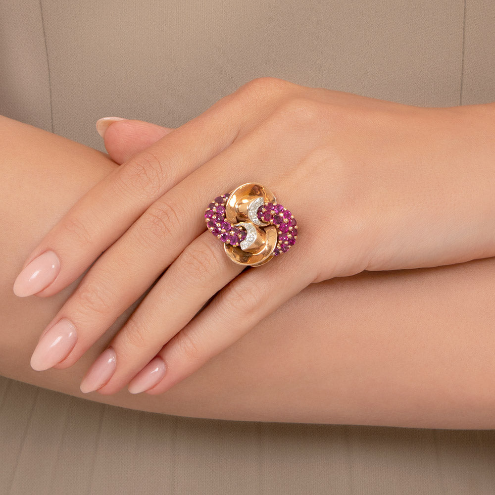 Large Retro Swirls Ruby and Diamond Ring - 7