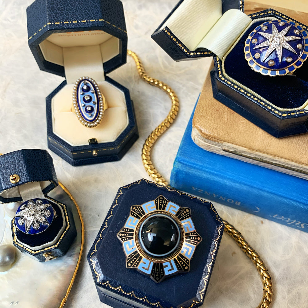 Victorian Revival Diamond and Enamel Cocktail Ring - 14