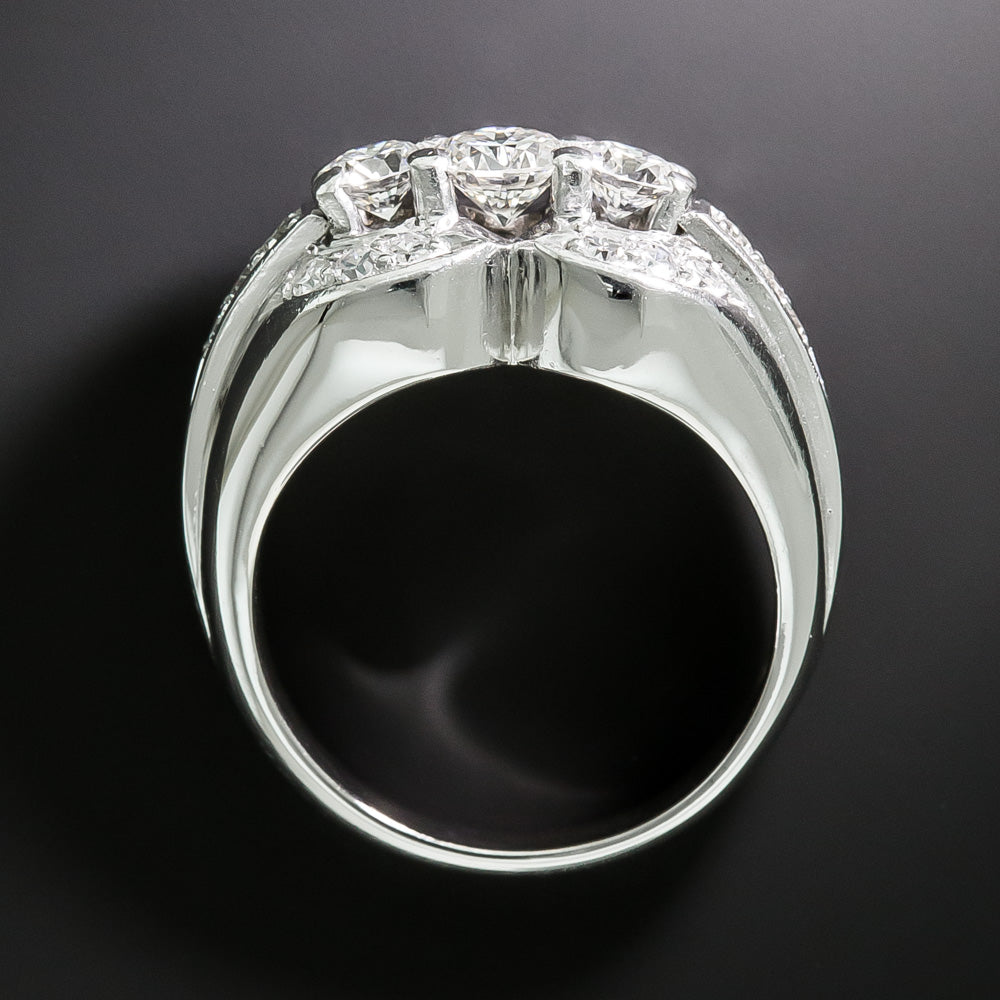 Late-Art Deco Three-Stone Diamond Ring - 7