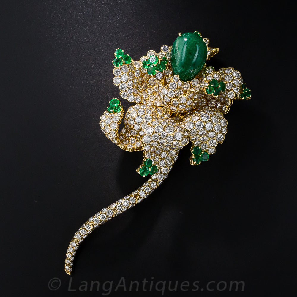 Magnificent Emerald and Diamond Flower Brooch - 2
