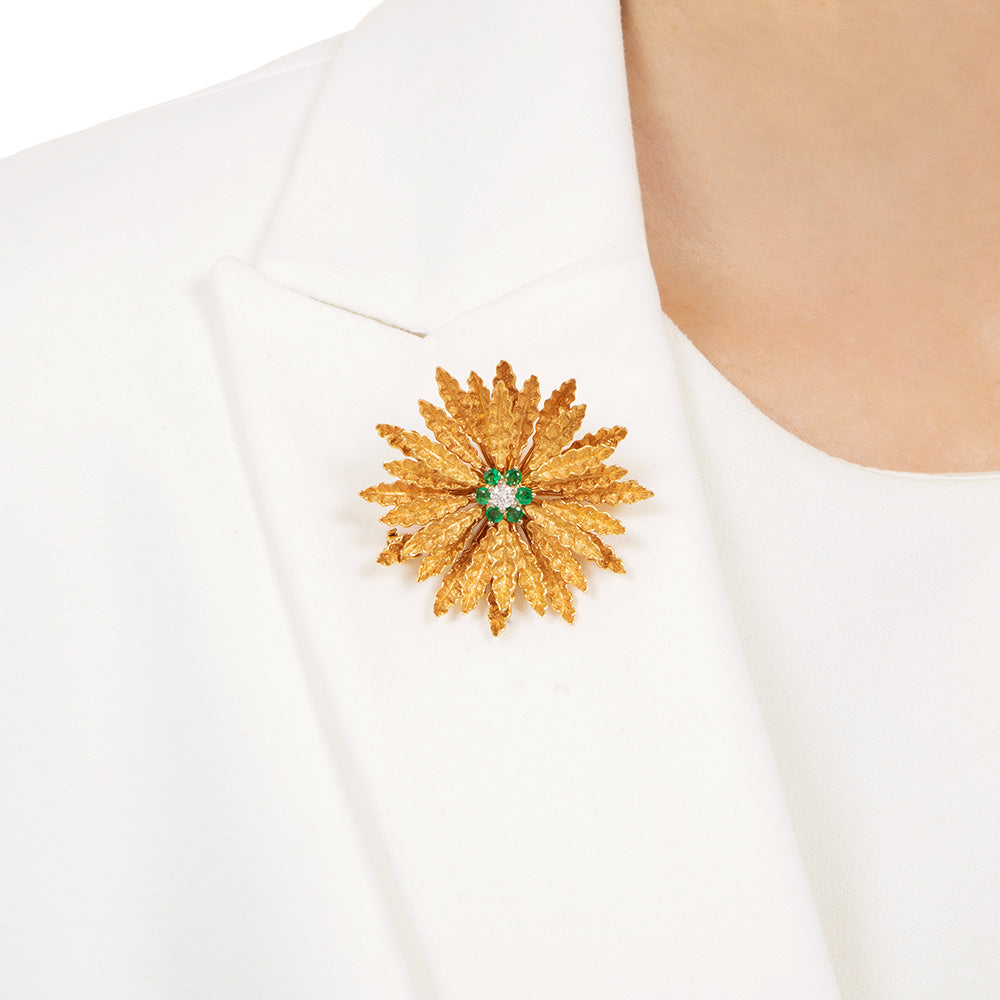 Mid-Century 18K Emerald and Diamond Flower Brooch/Pendant - 4