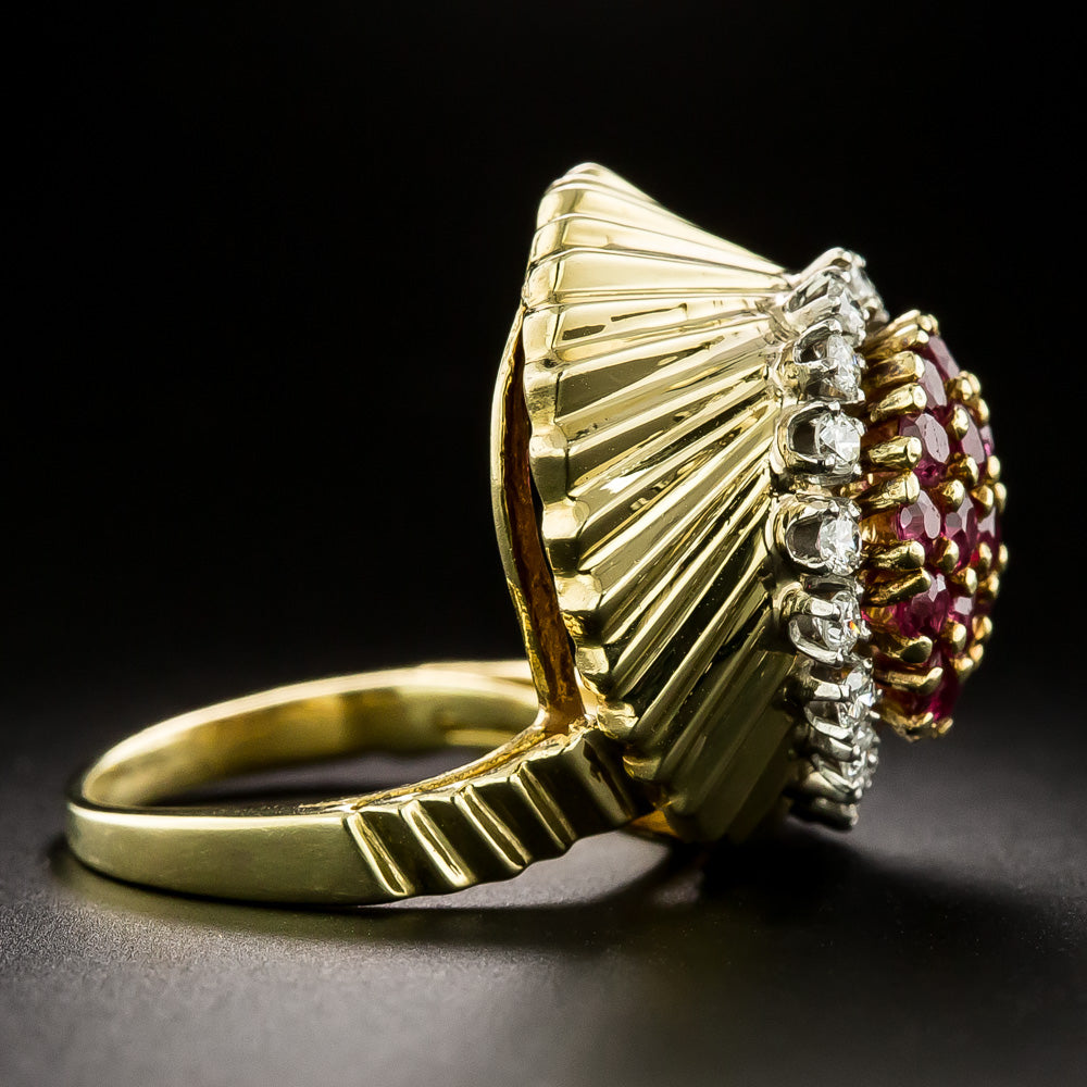 Mid-Century 18K Ruby And Diamond Swirl Ring - 4