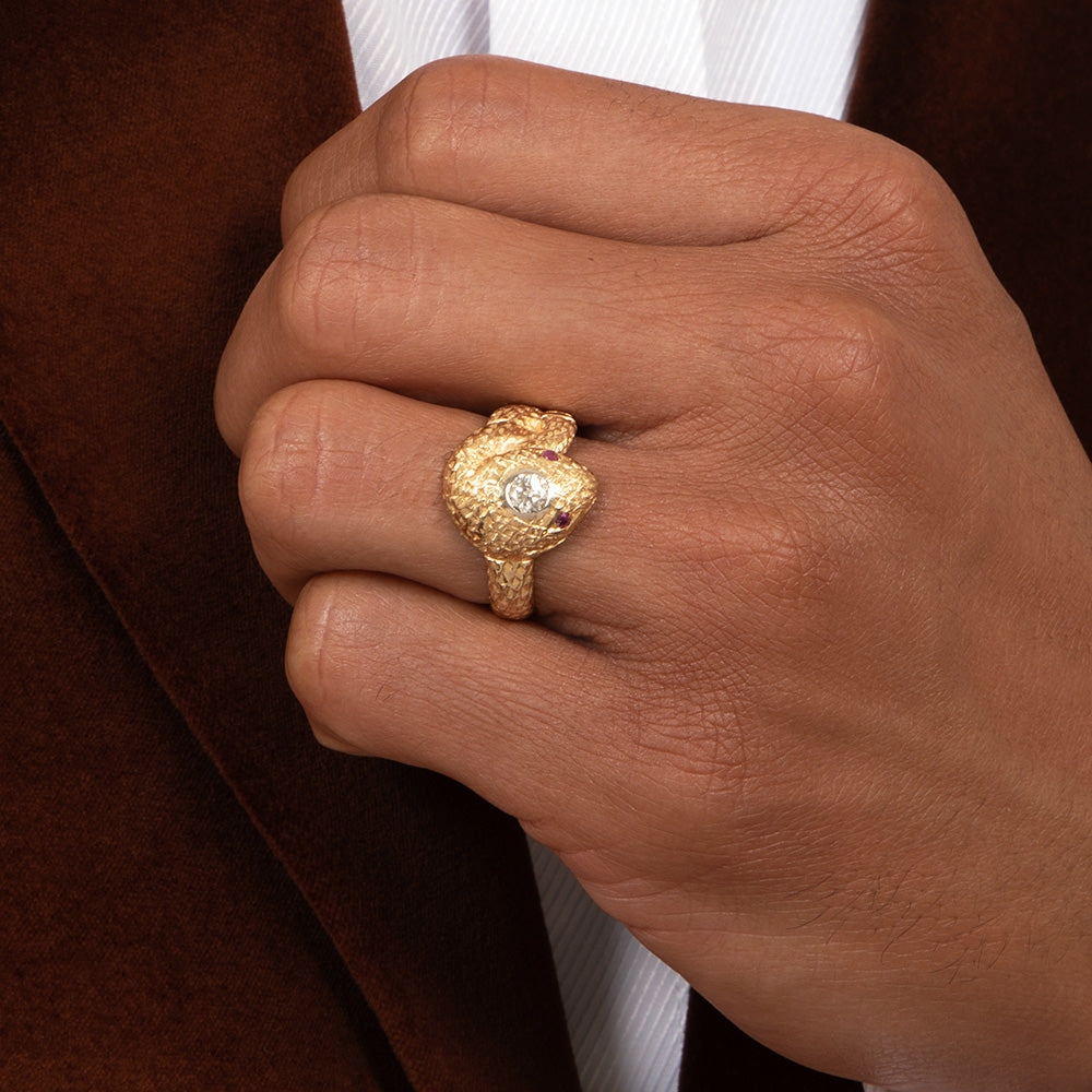 Mid-Century Diamond and Ruby-Eyed 18K Snake Ring - 7