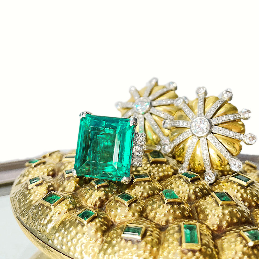 Mid-Century Diamond Sunburst Clip Earrings - 7