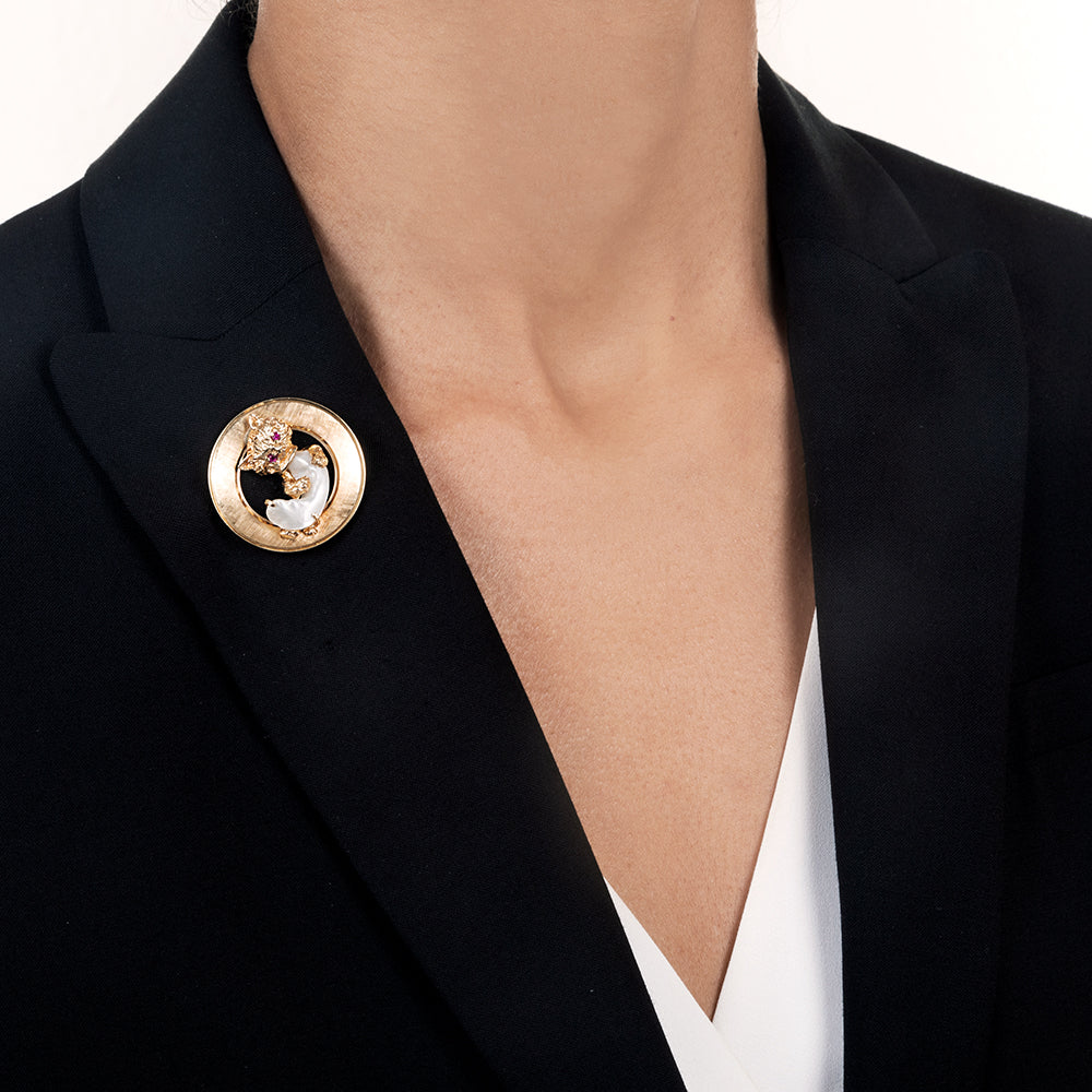Mid-Century Whimsical Baroque Pearl Cat Pin - 4