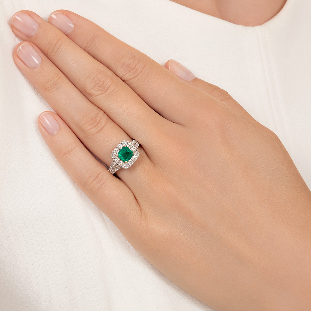 Neil Lane Estate Emerald and Diamond Ring - GIA F1 - 5