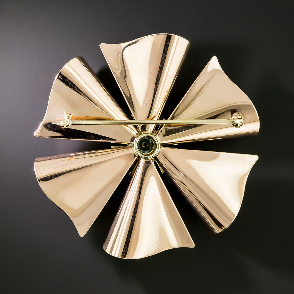 Retro 2.60 Carat Blue Diamond* Pinwheel Brooch by Eckfeldt and Ackley - 3
