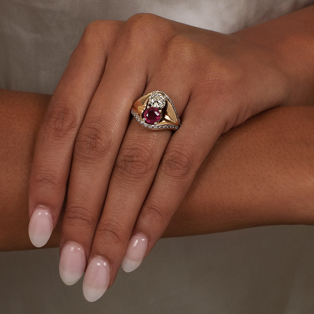 Retro Diamond and Ruby Toi Et Moi Ring - GIA  - 3