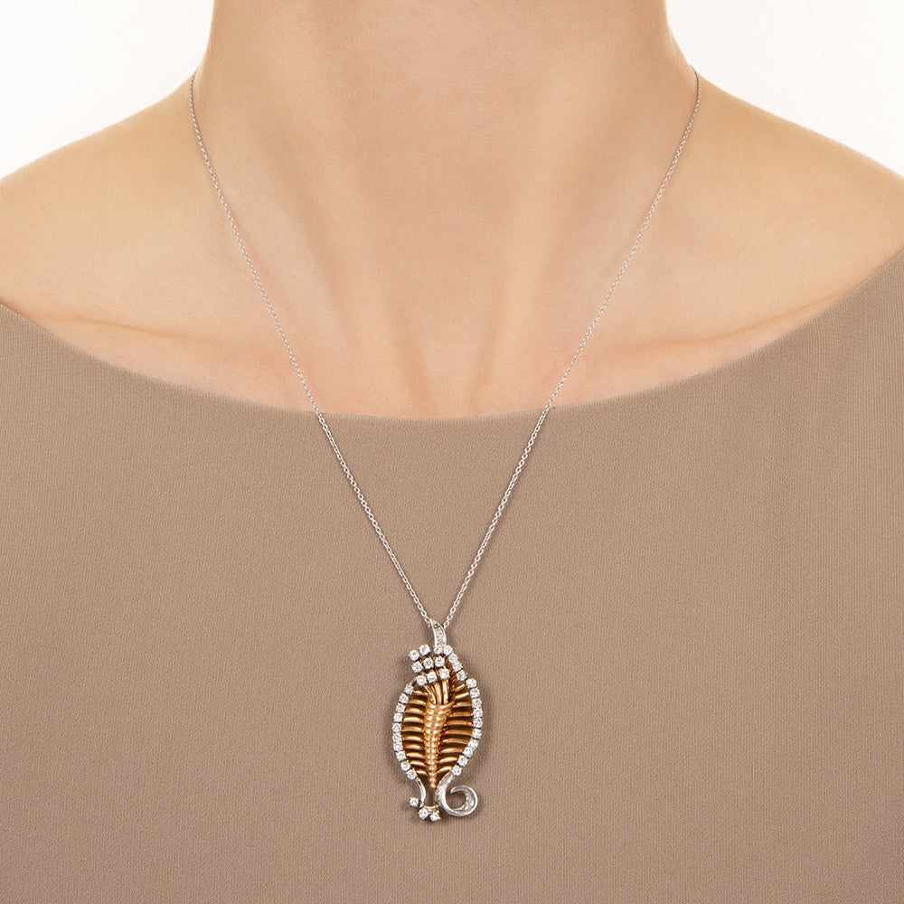 Retro Diamond Leaf Pendant - 2