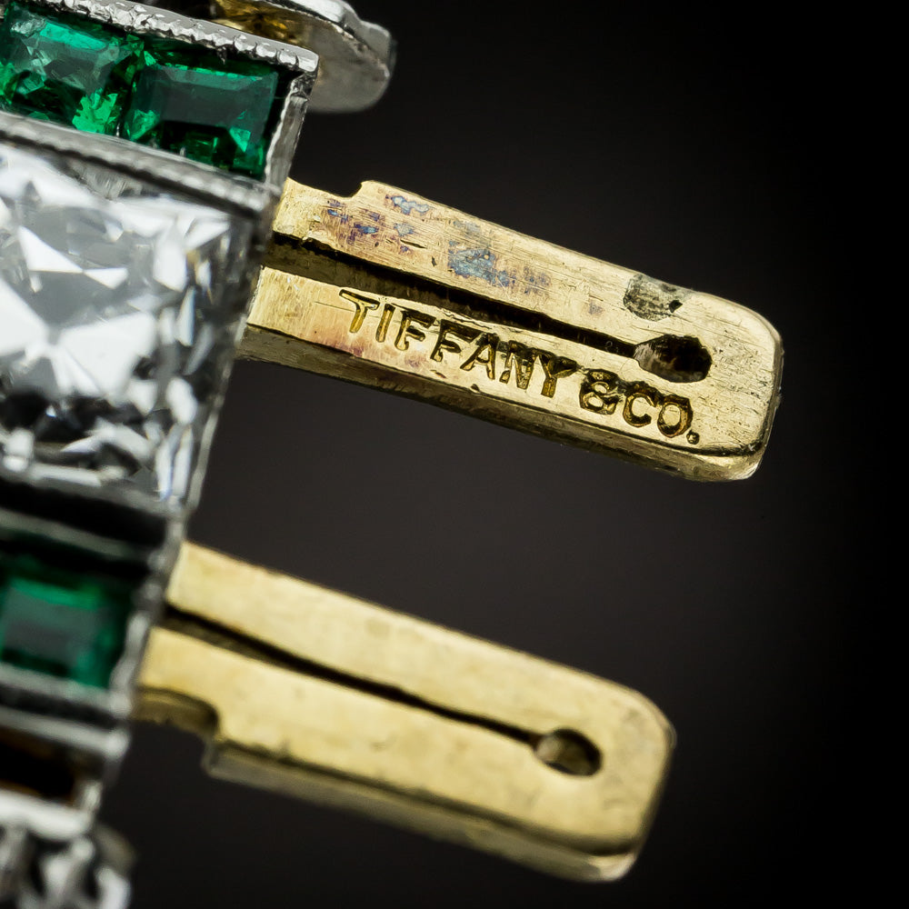 Tiffany & Co. Art Deco French-Cut Diamond and Calibre Emerald Bracelet - 6