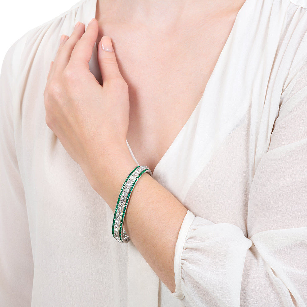 Tiffany & Co. Art Deco French-Cut Diamond and Calibre Emerald Bracelet - 7