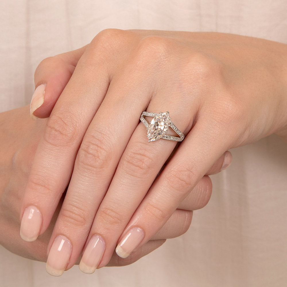 Tiffany & Co. Edwardian 2.71 Carat Marquise Diamond Ring - GIA Faint Pinkish-Brown VS1 - 7