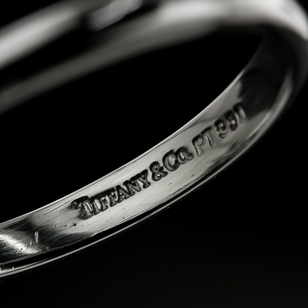 Tiffany & Co. Petite Diamond Flower Ring - 7