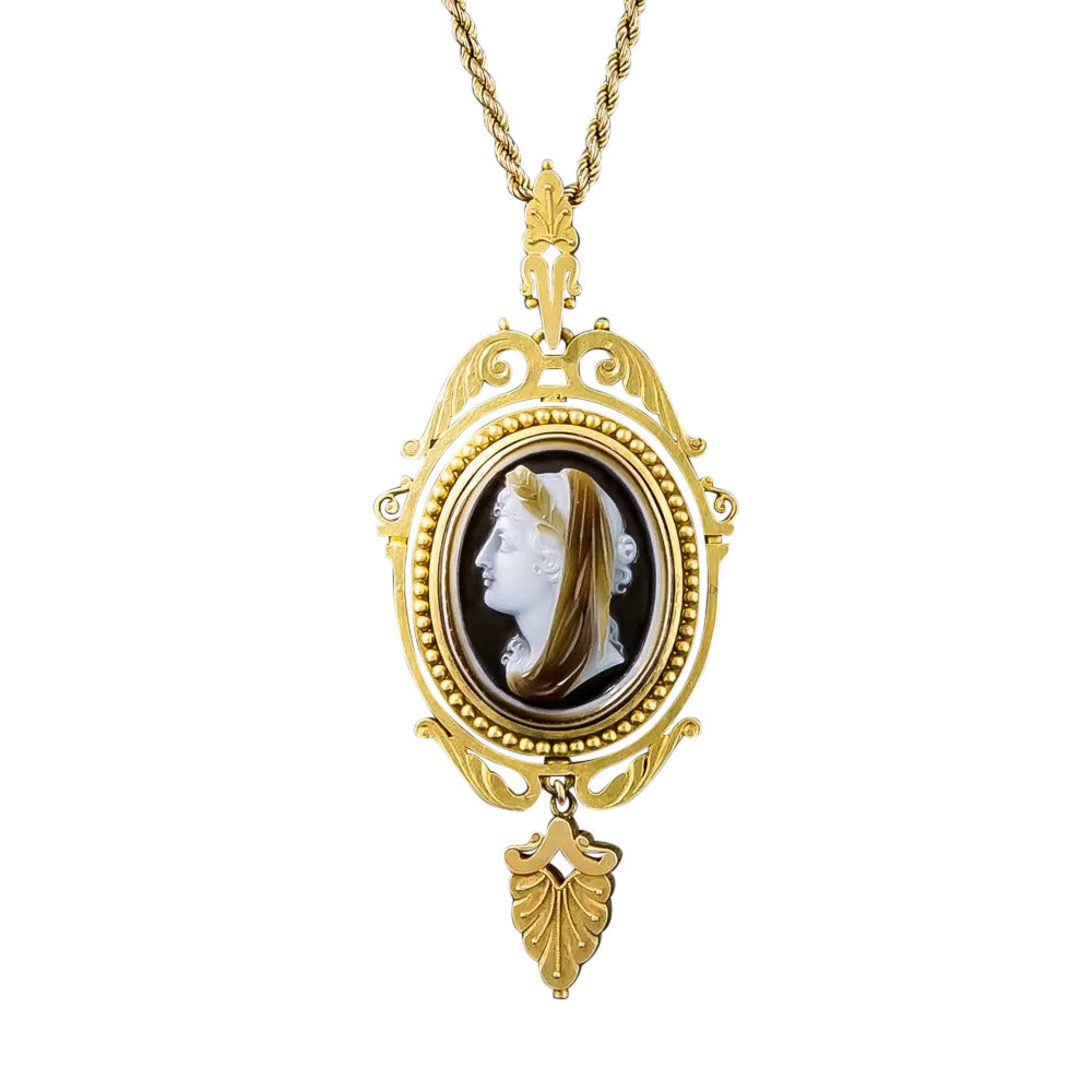 Victorian Agate Cameo Pendant Locket  - 7