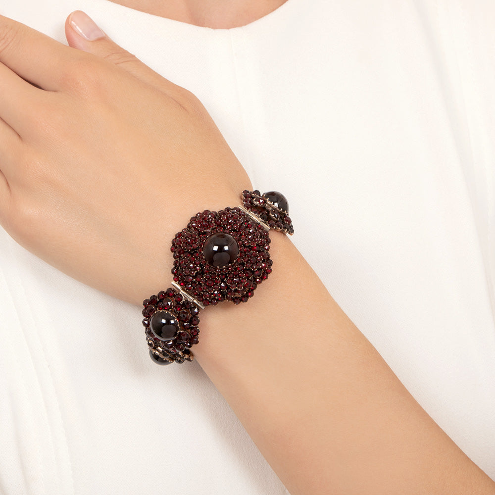 Victorian Bohemian Garnet Cluster Bracelet - 4