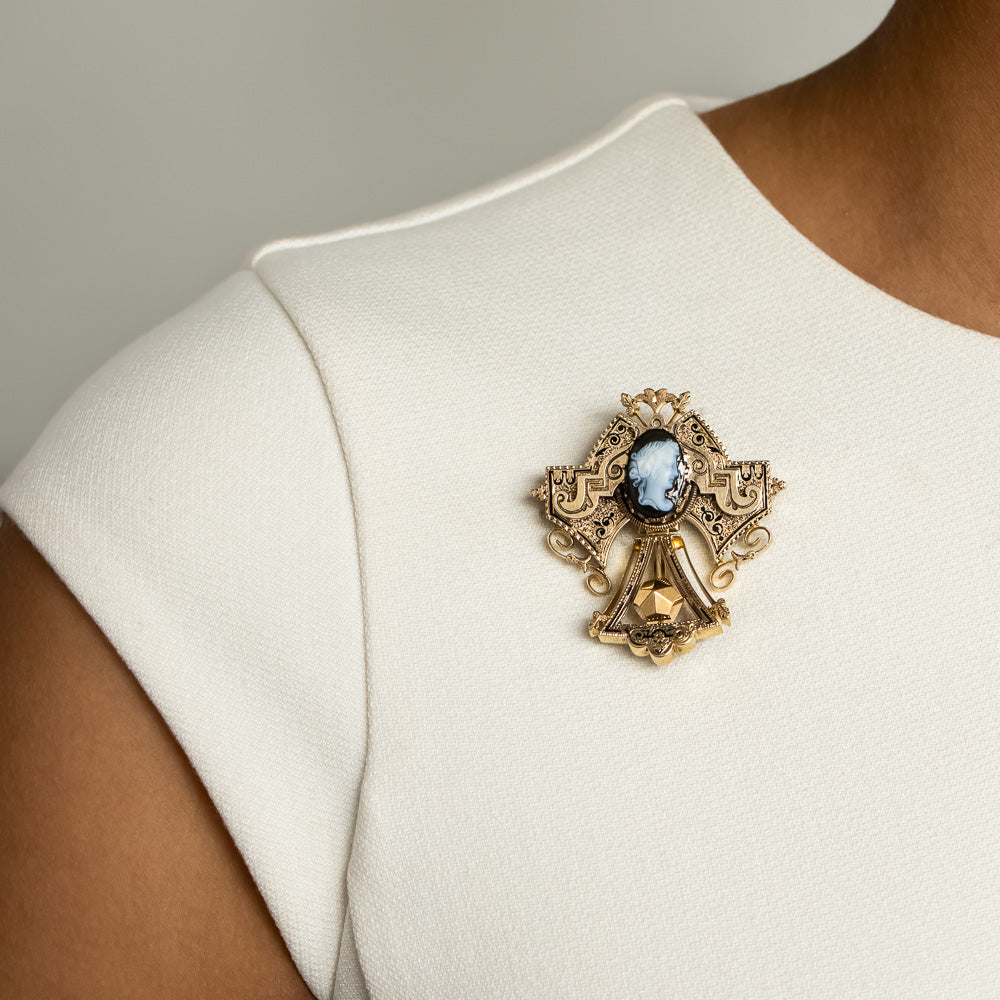  Victorian Cameo Brooch/Necklace - 17
