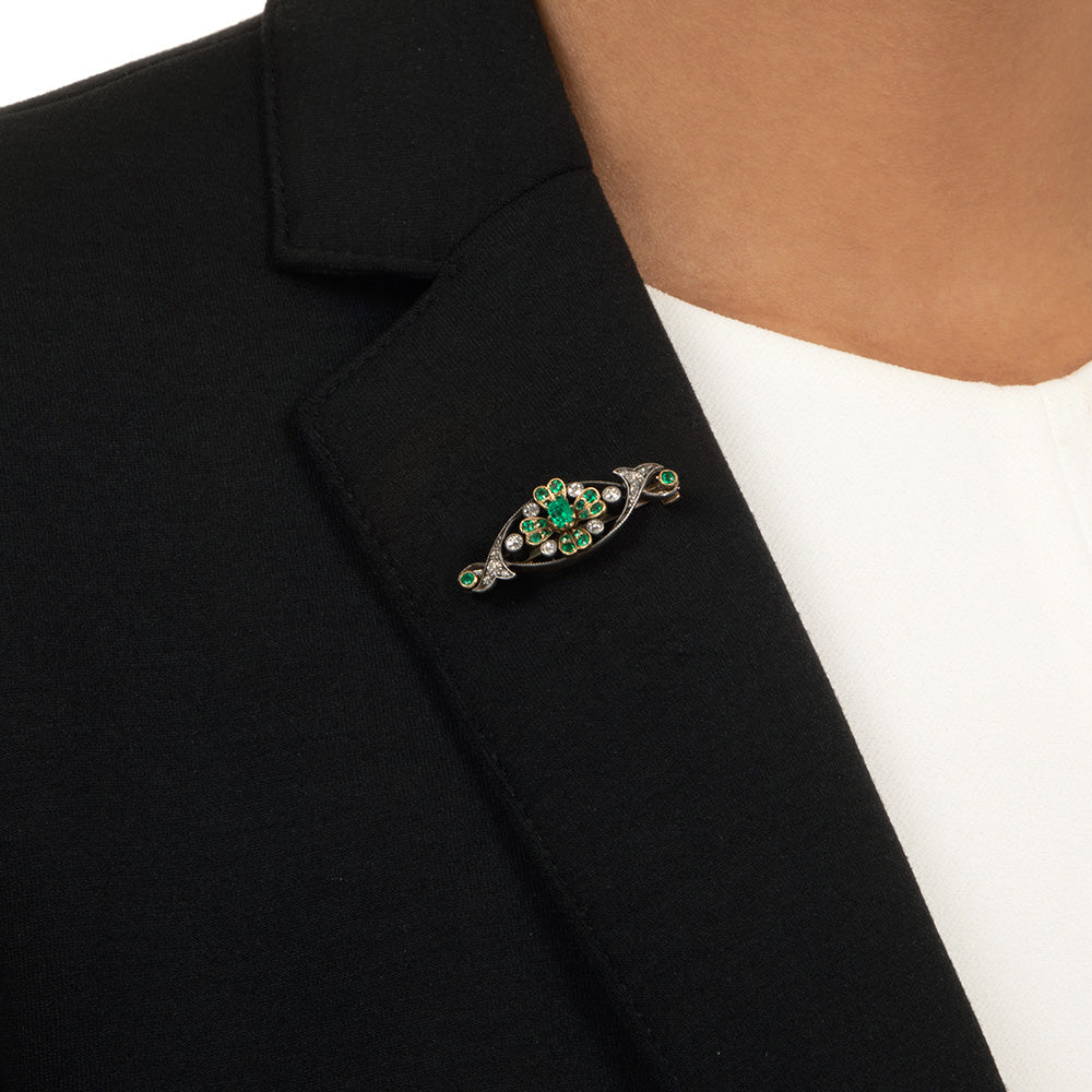 Victorian Emerald and Diamond Flower Brooch - 4