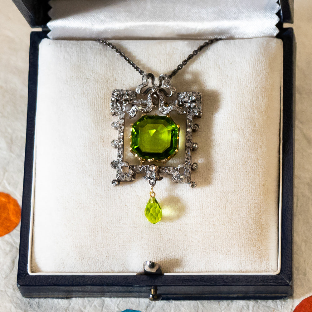 Victorian Peridot and Rose-Cut Diamond Pendant - 5