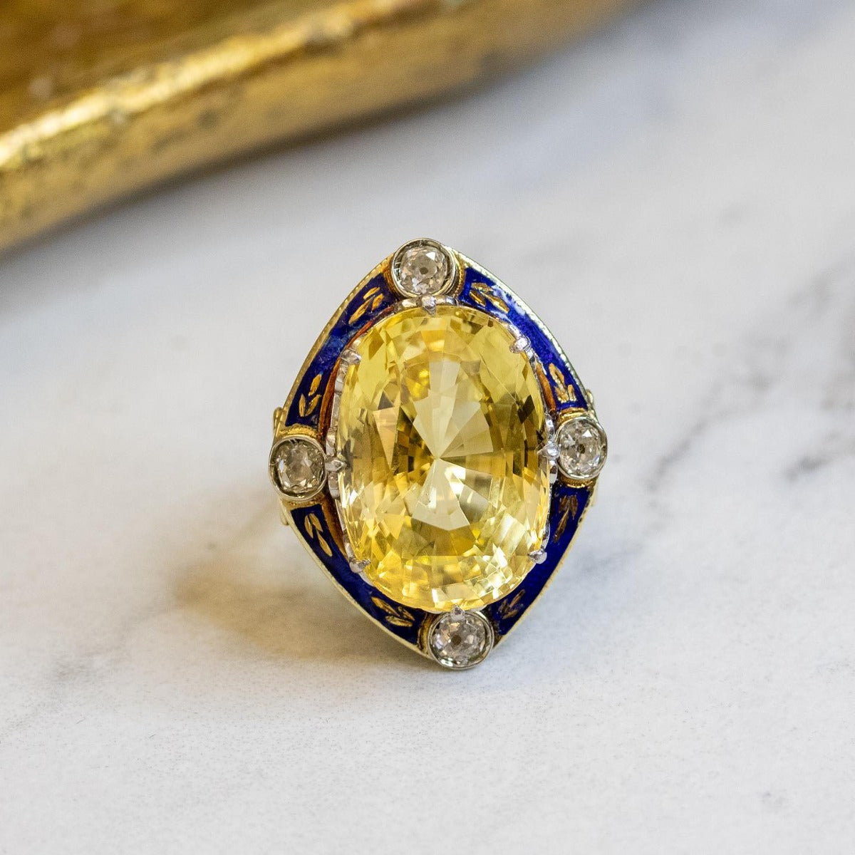 Victorian Revival 27.52 Carat No-Heat Yellow Sapphire Ring - GIA  - 6