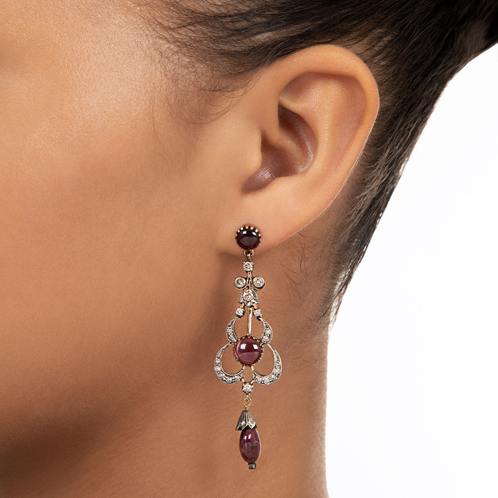 Victorian-Style Garnet and Diamond Dangle Earrings - 5