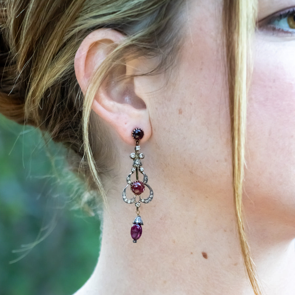 Victorian-Style Garnet and Diamond Dangle Earrings - 7