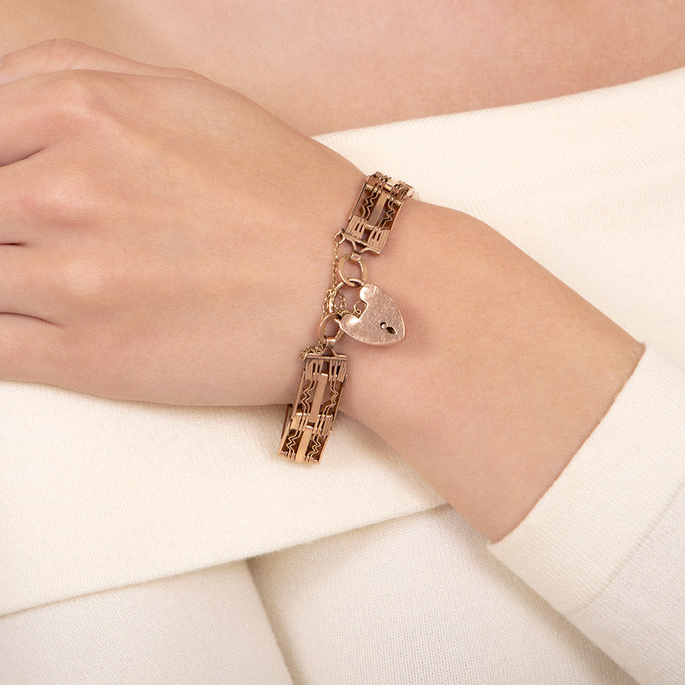 Victorian Zigzag Gate Bracelet, English - 5